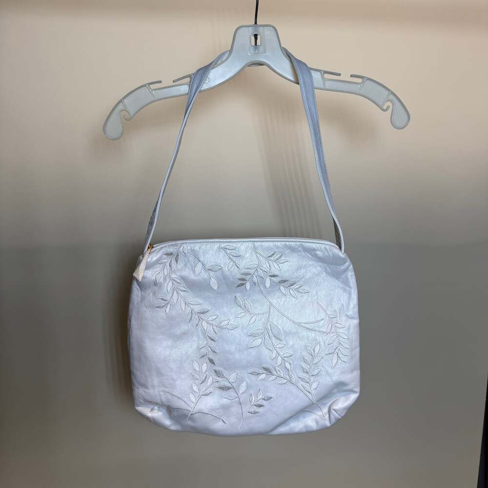 Vintage Ganson San Francisco Crossbody Bag White Embroidered draped bottom Fancy